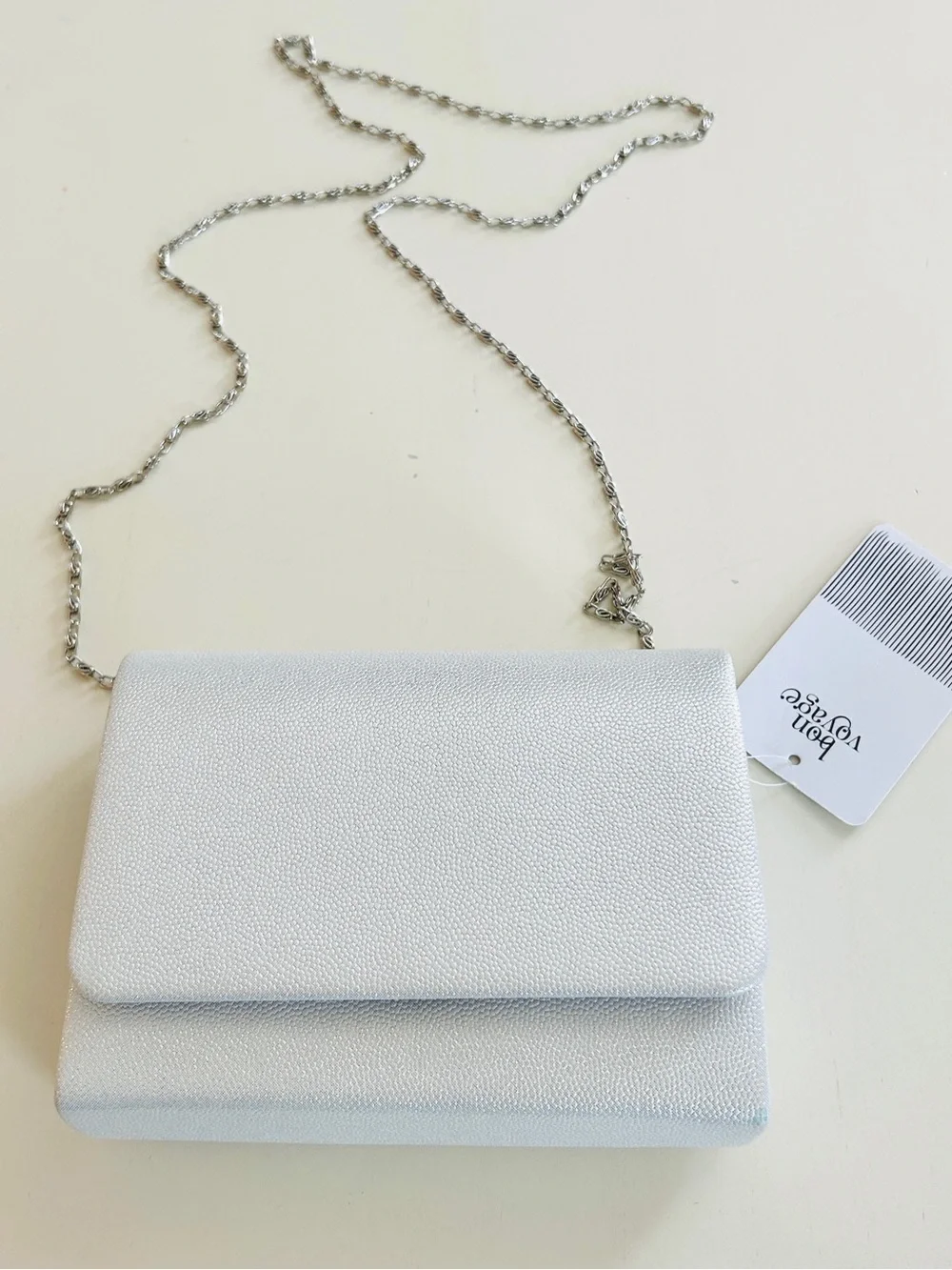 NWT Bon Voyage Silver Metallic Clutch | Chain Strap Evening Bag Wedding Formal - Picture 4 of 7